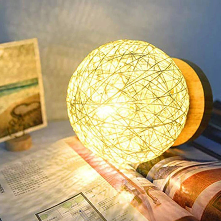 Lisslune | GlowAura - handmade dimmable lamp