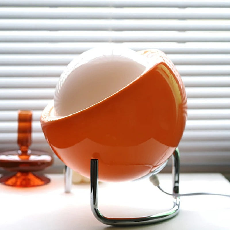 Lisslune | Glass table lamp in Bauhaus style for artistic atmosphere