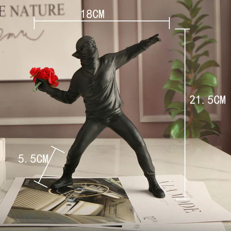 Lisslune | BloomThrower Modern Flower Thrower Statue
