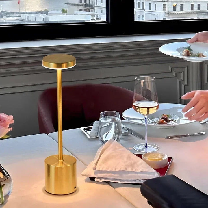 Lisslune | Metallic Minimalistic Restaurant Table Lamp