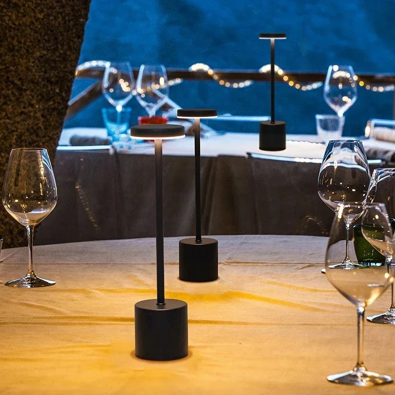 Lisslune | Metallic Minimalistic Restaurant Table Lamp