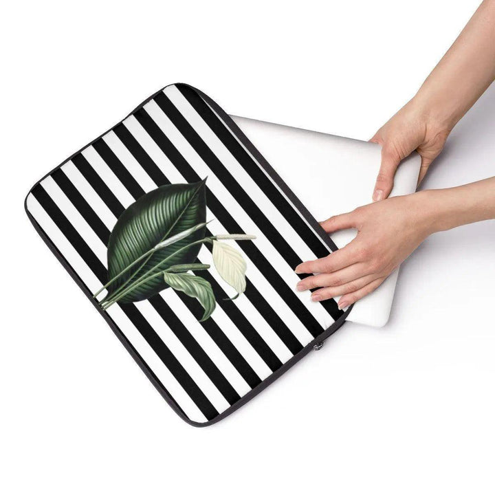 Lisslune | EliteGuard Laptop Cases - Stylish and secure tech case