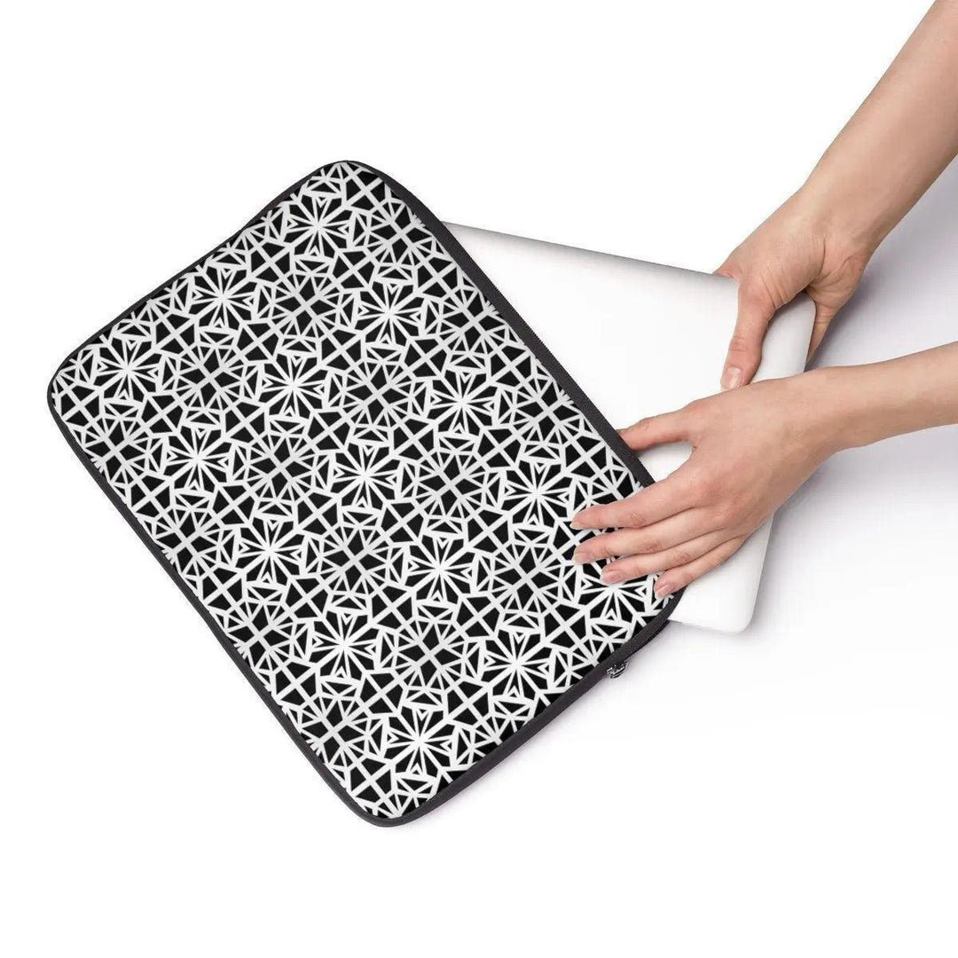 Lisslune | SleekGuard Laptop Sleeve - Stylish & Durable Protection for Your Device