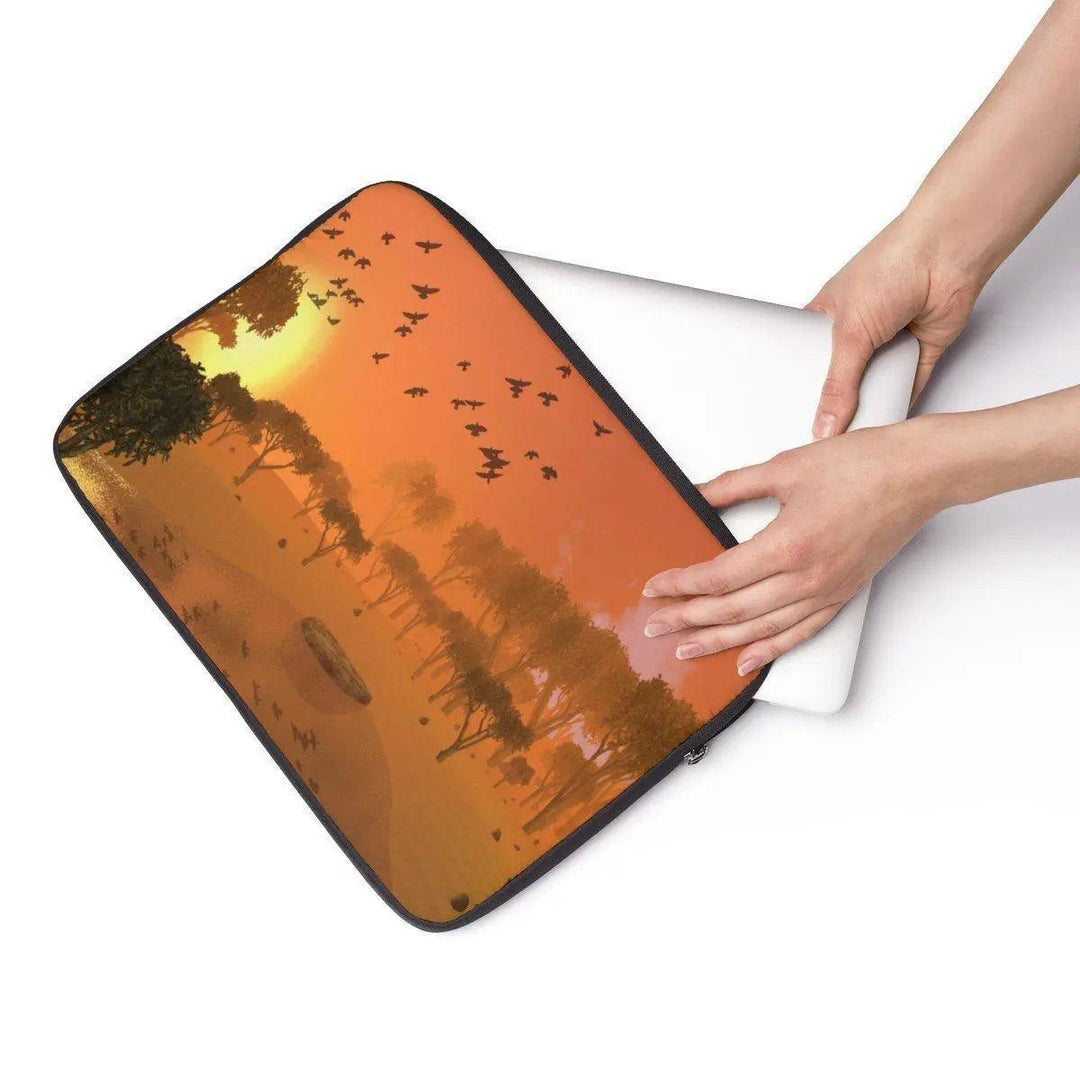 Lisslune | Sleek Luxe Laptop Case - Stylish Tech Protection