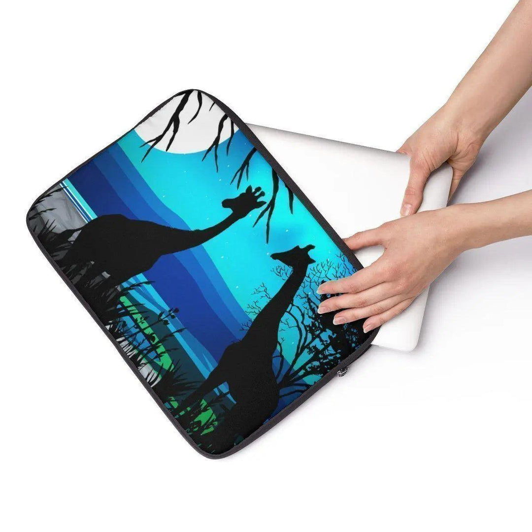 Lisslune | Chic Urban Explorer Sleeves: Stylish Protection for Laptops on the Go