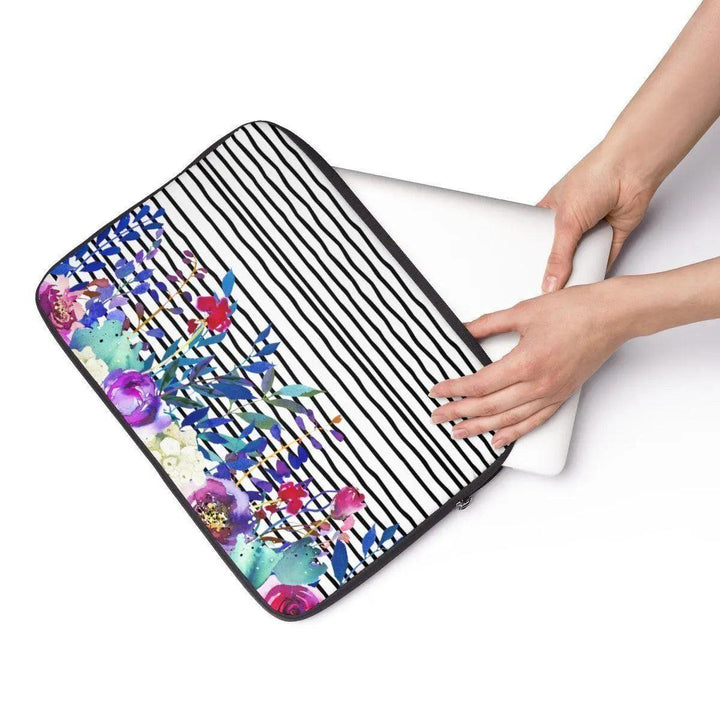 Lisslune | ChicGuard Elite Laptop Sleeve - Where Style Meets Protection