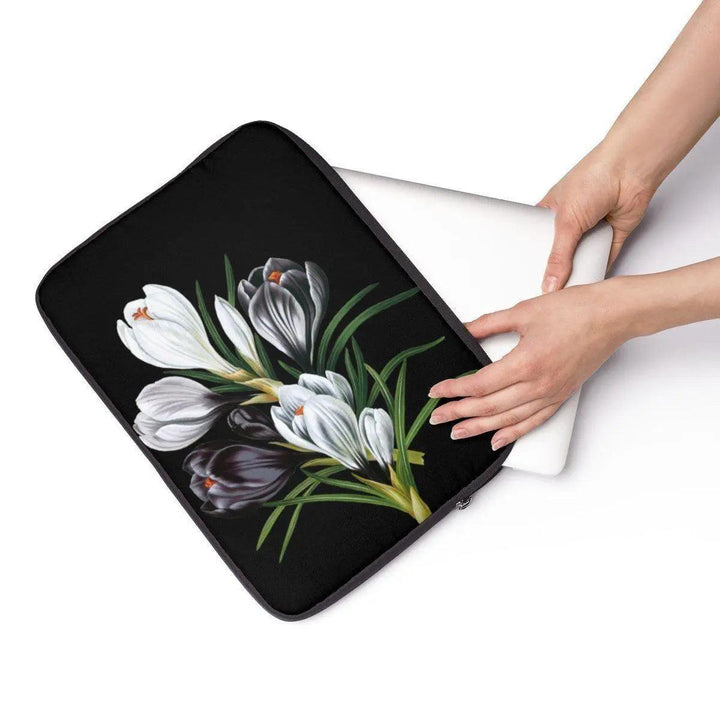 Lisslune | SleekShield Laptop Protector - Stylish and Resilient Tech Sleeve
