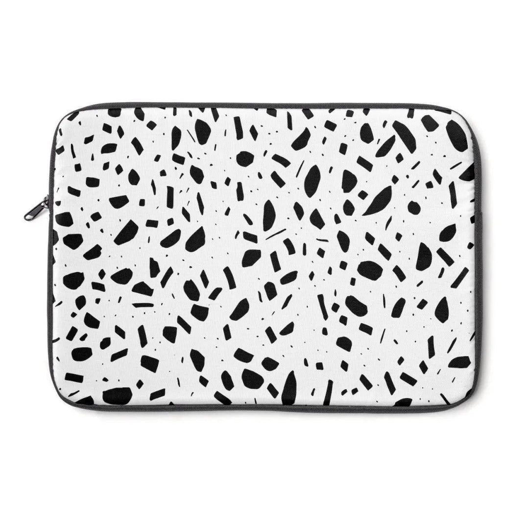 Lisslune | Stylish protective case for laptops by Chic Elite Maison