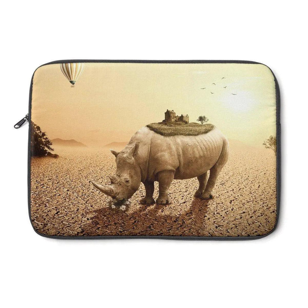 Lisslune | Maison d'Elite Chic Laptop Sleeve - Ultimate Device Protection in Style
