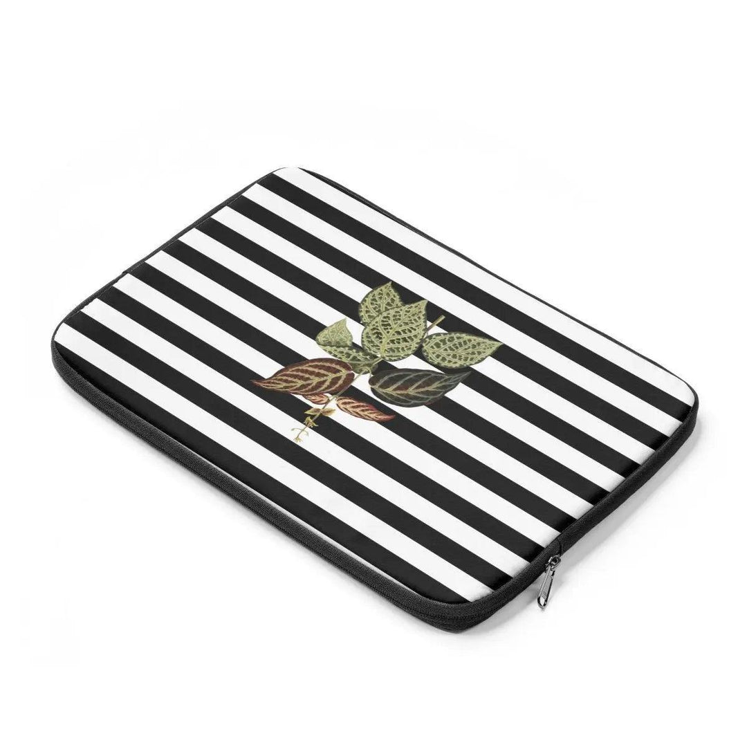 Lisslune | Elevate your laptop style with EliteGuard cases