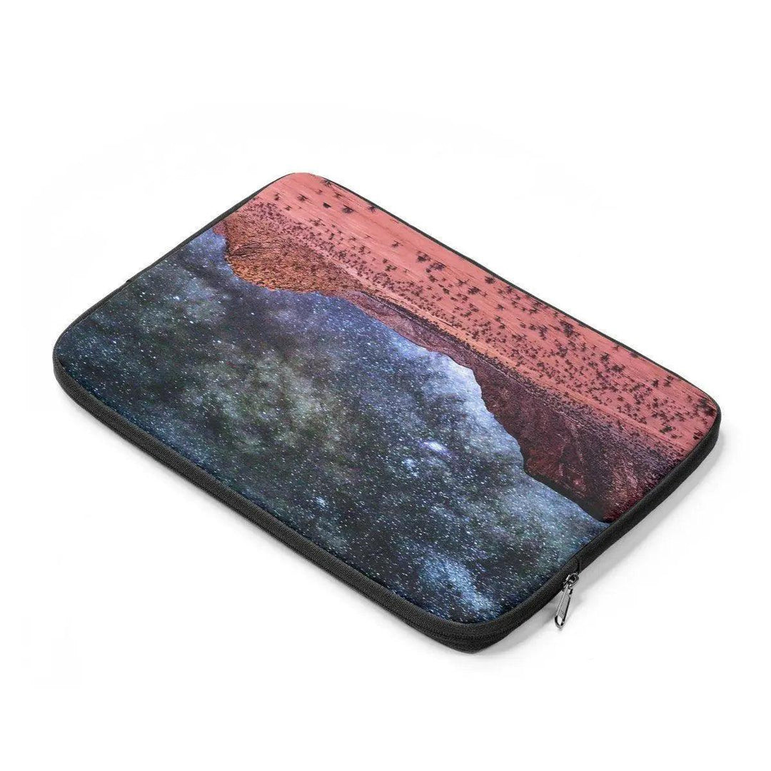 Lisslune | SleekShield Laptop Sleeves - Elegant Protection for Your Device