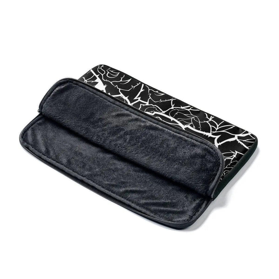 Lisslune | Sophie & Robuste Laptop Sleeves: The Perfect Mix of Style and Protection