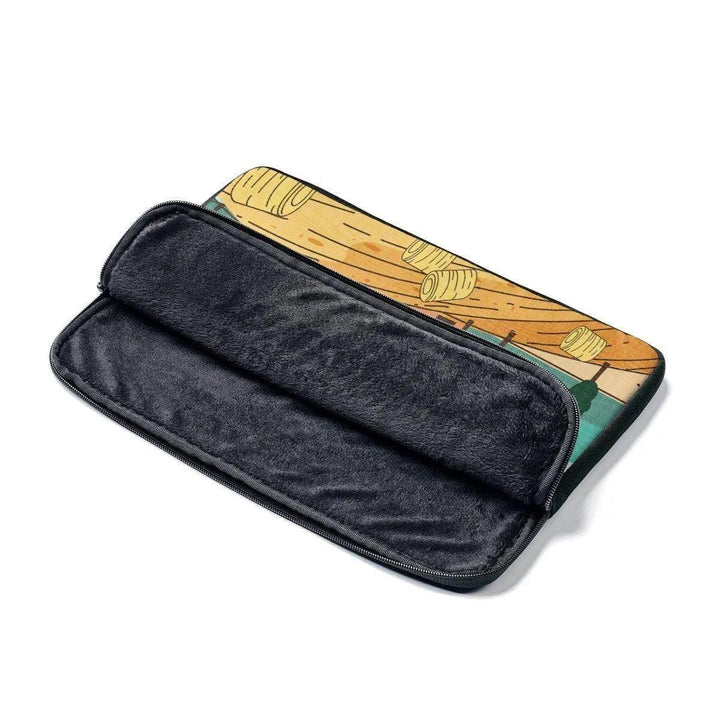 Lisslune | Elite Chic Laptop Sleeve - Sophisticated Protection for Professionals and Explorers