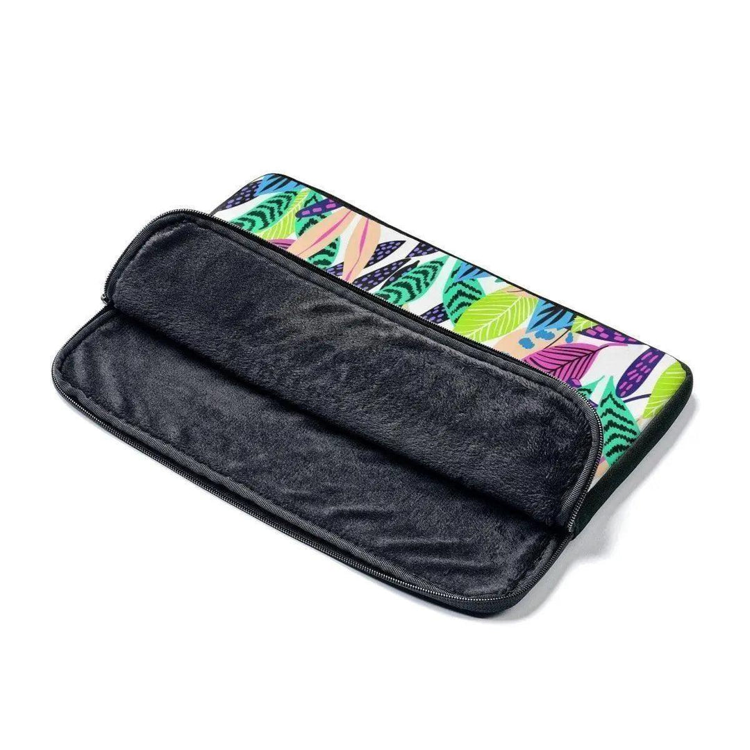 Lisslune | SleekGuard Tech Sleeves - Stylish Protection for Your Laptop