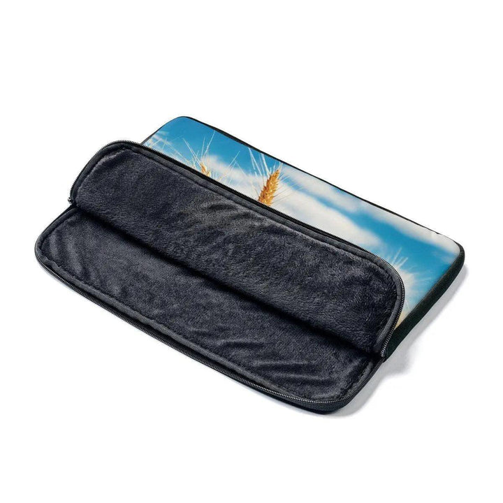 Lisslune | Chic Guard Laptop Sleeve - Elegant protection for your device