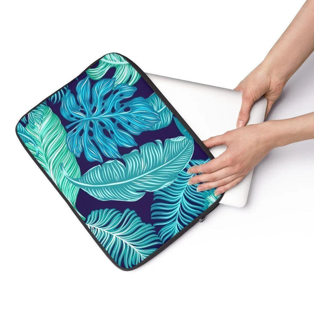 Lisslune | Elite Maison Laptop Sleeve: Premium Protection with a Chic Design