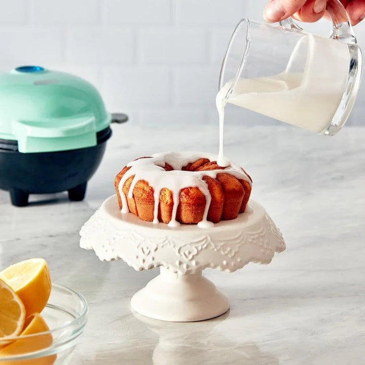 Lisslune | Mini Cake Baker – Compact Bundt Cake Maker for Delicious Mini Cakes