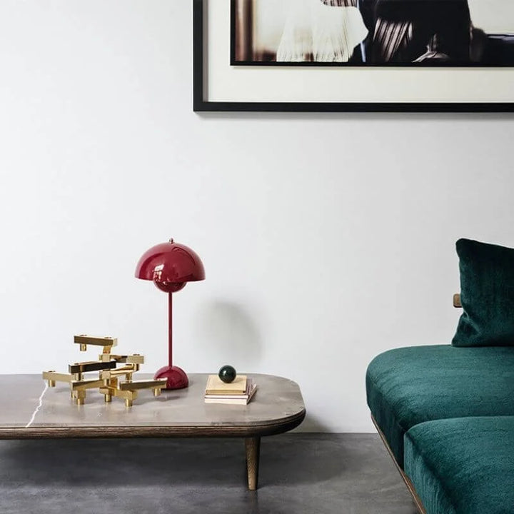 Lisslune | Modern Table Lamp - this is USB WARNING