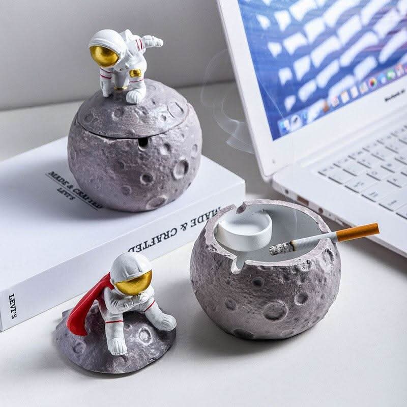 Lisslune | LUXVYN – Premium ceramic ashtray