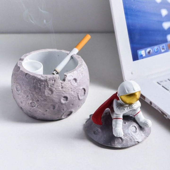 Lisslune | LUXVYN – Premium ceramic ashtray