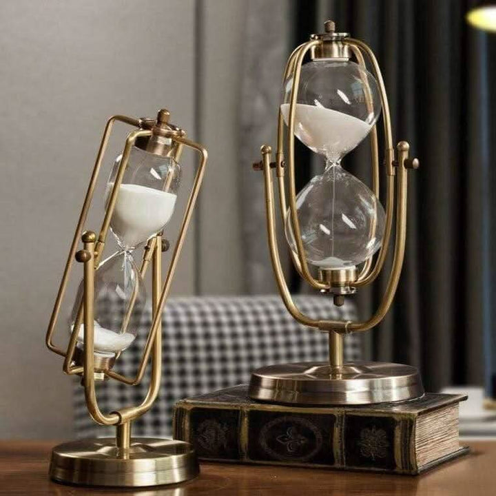 Lisslune | CHRONUS – Elegant hourglass for Timeless Beauty