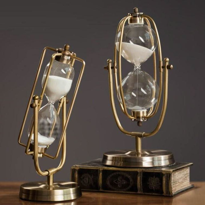 Lisslune | CHRONUS – Elegant hourglass for Timeless Beauty