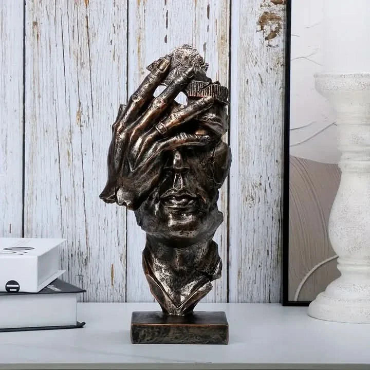 Lisslune | Back - Nordically inspired decorative masterpiece