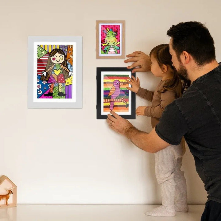 Lisslune | Memory Frame – Interchangeable frame for children's drawings with space for up to 150 works