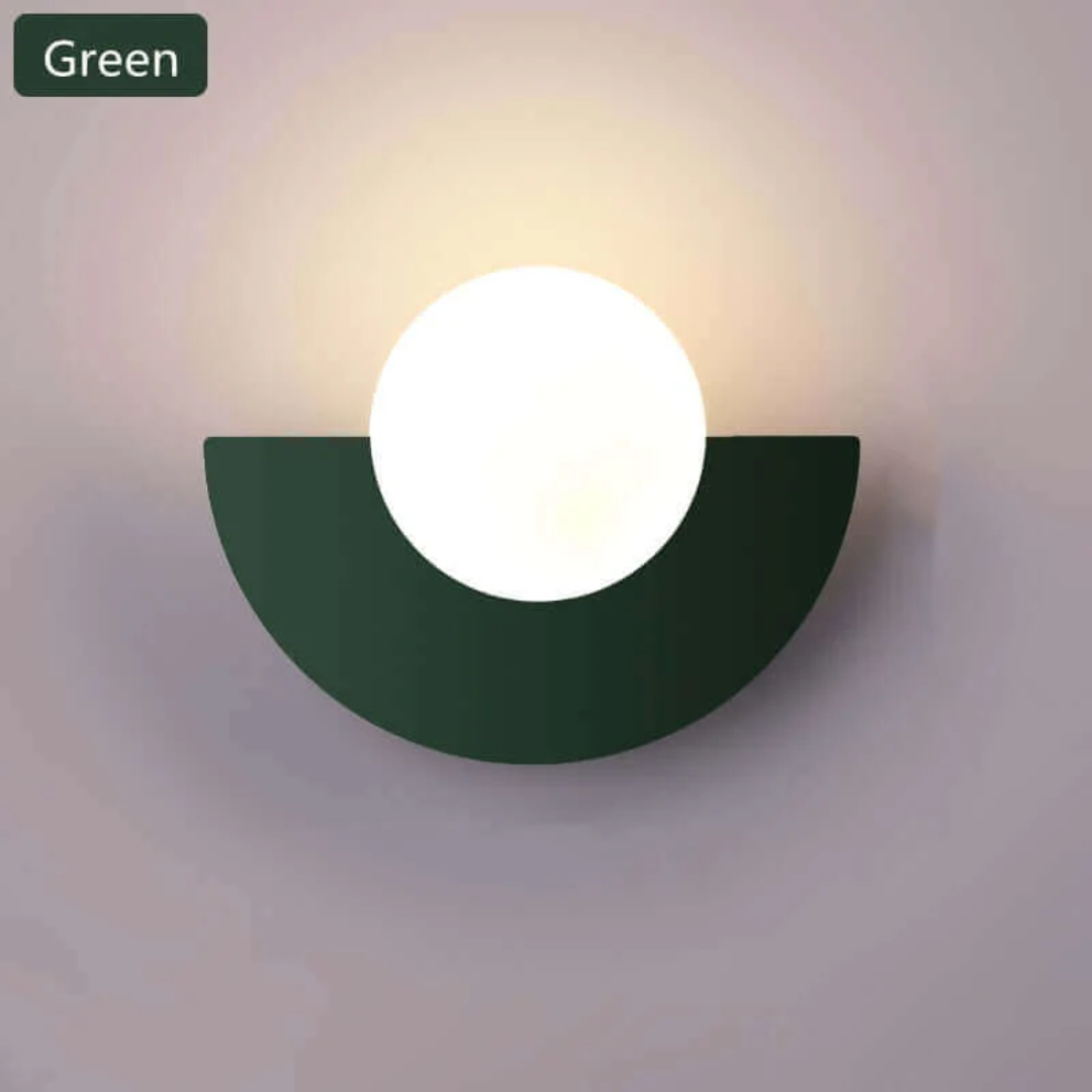 Lisslune | Metal Half Moon Wall Lamp - LunaMetal
