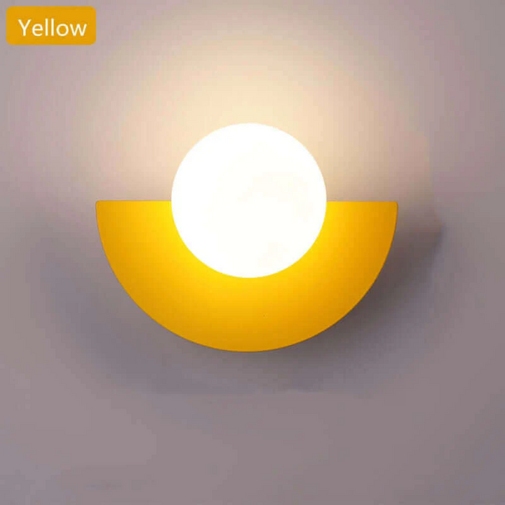 Lisslune | Metal Half Moon Wall Lamp - LunaMetal