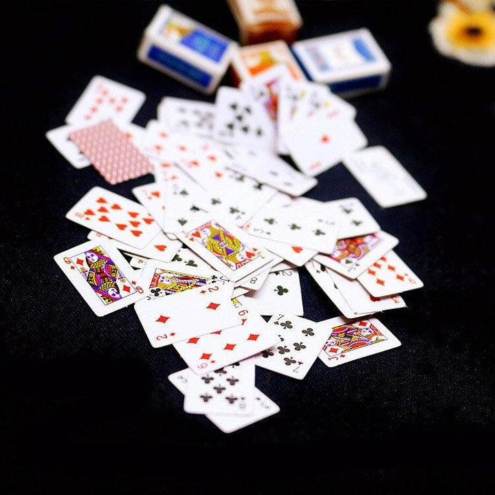 Lisslune | Mini playing cards