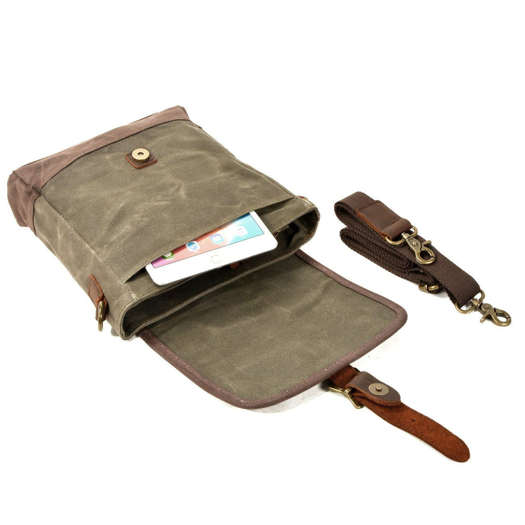Lisslune | HorizonPath - Compact Vintage Shoulder Bag - High-Quality Waxed Cotton and Full-Grain Leather