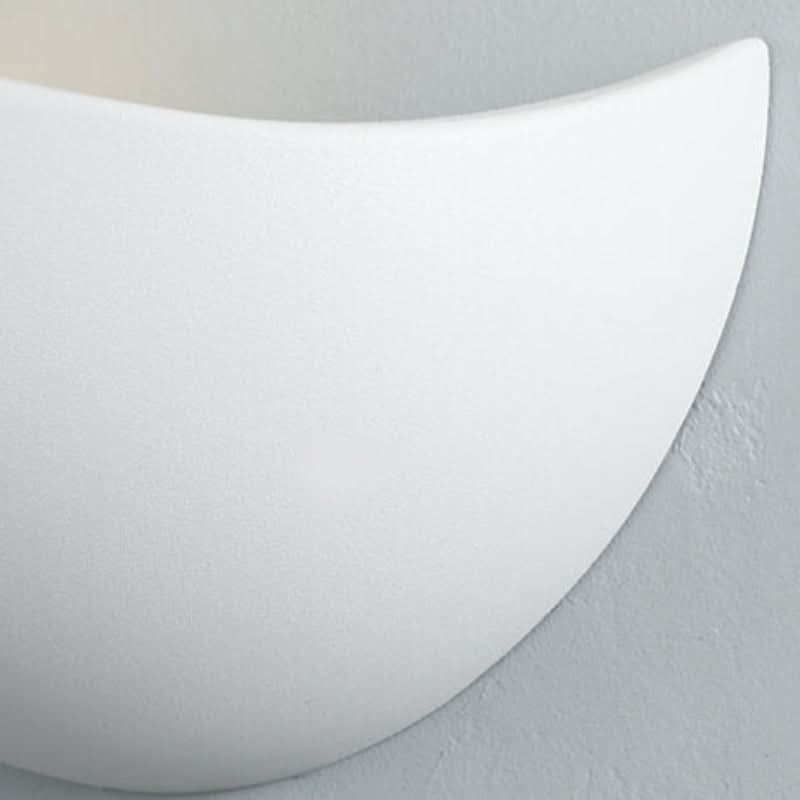 Lisslune | Minimalist Half-Round LED Wall Light – Modern Indoor/Outdoor Lamp