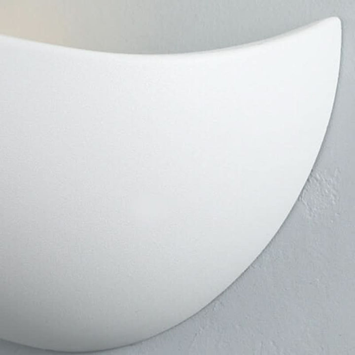 Lisslune | Minimalist Half-Round LED Wall Light – Modern Indoor/Outdoor Lamp