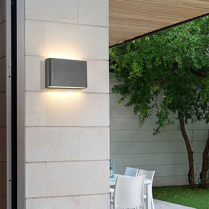 Lisslune | Glow - LED wall light for a stylish design