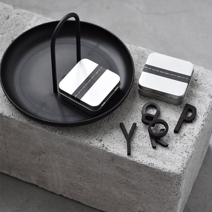 Lisslune | Minimalist, round, decorative tray