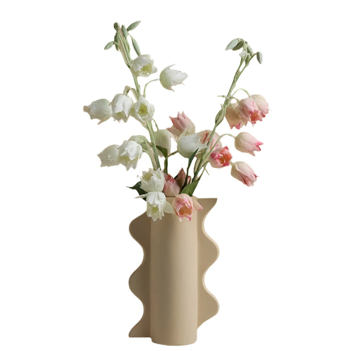 Lisslune | Minimalistic Harmony Vase – Elegant ceramic design for elegant flower arrangements