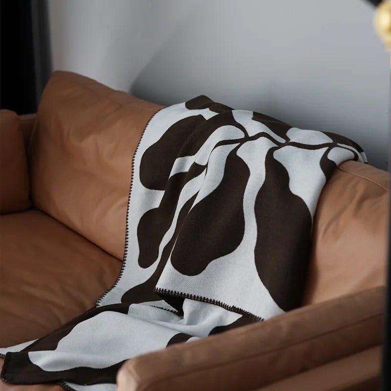 Lisslune | Modern, Abstract Throw Blanket in Bohemian Style – Nordic Style Blanket, Bedspread, Coverlet