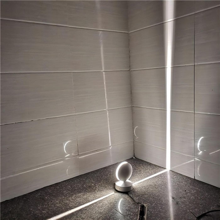 Lisslune | AuraLuxe LED light creates an elegant atmosphere