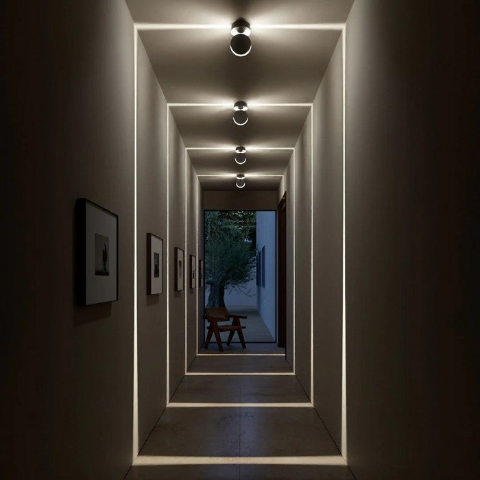 Lisslune | AuraLuxe LED light creates an elegant atmosphere