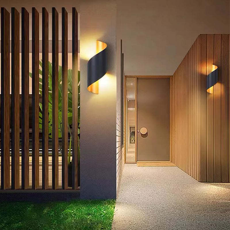Lisslune | Modern Spiral LED Wall Light - TwistLight