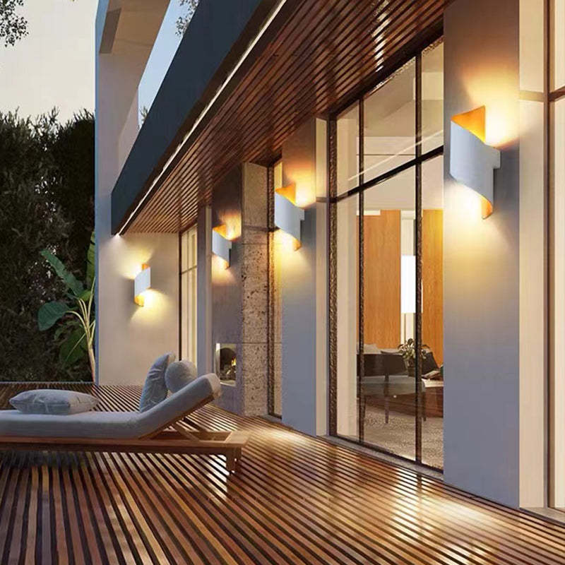 Lisslune | Modern Spiral LED Wall Light - TwistLight