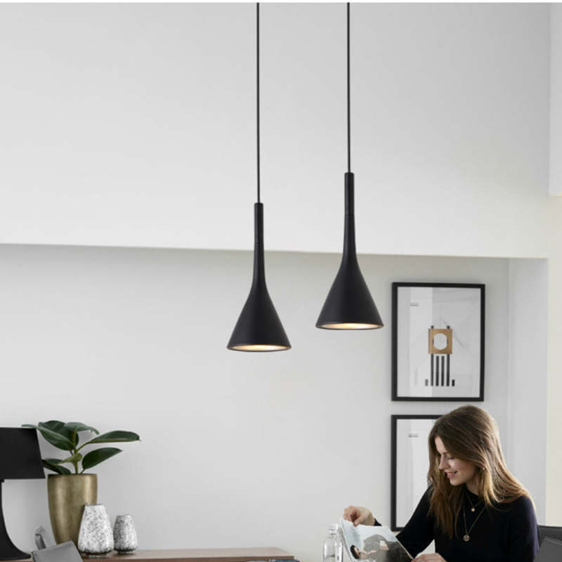 Lisslune | Modern Triangle Pendant Lamp - Trionda