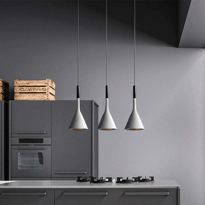 Lisslune | Modern Triangle Pendant Lamp - Trionda