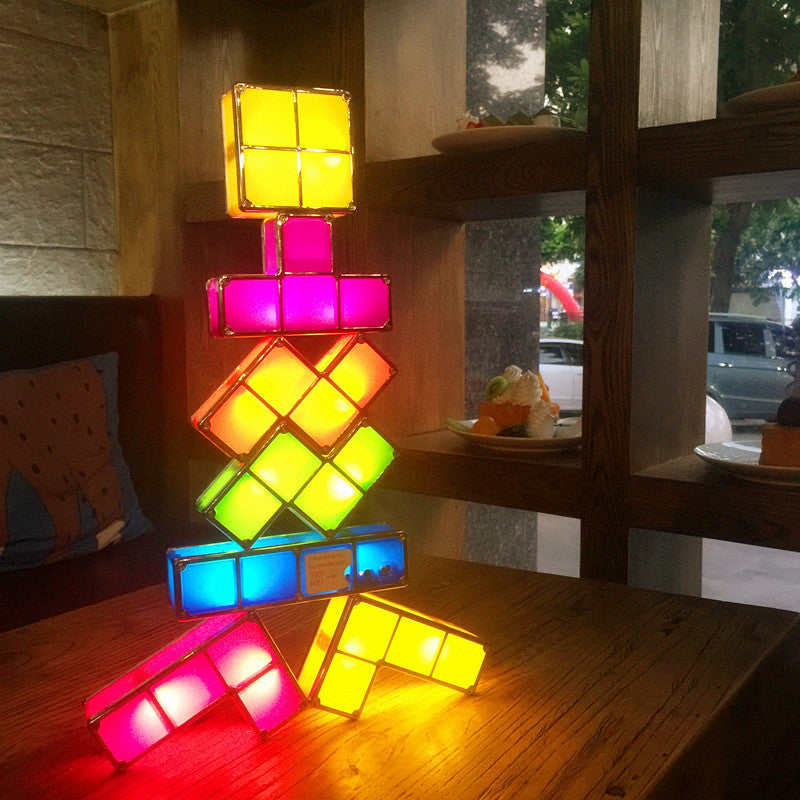 Lisslune | Modular Tetris Lamp - LumiBlocks