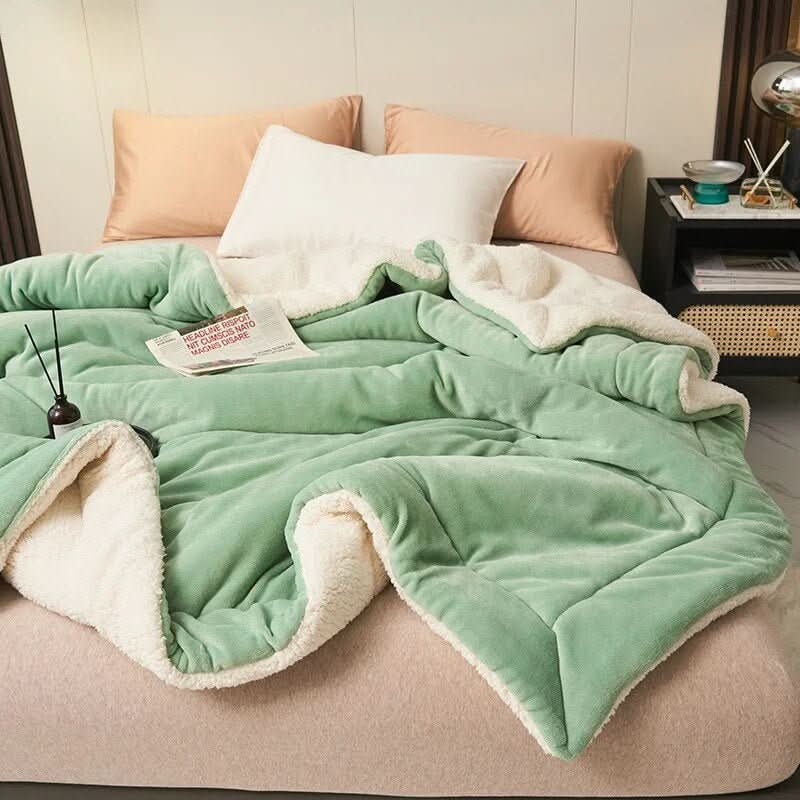 Lisslune | Reversible Sherpa Fleece Blanket for Bed and Sofa
