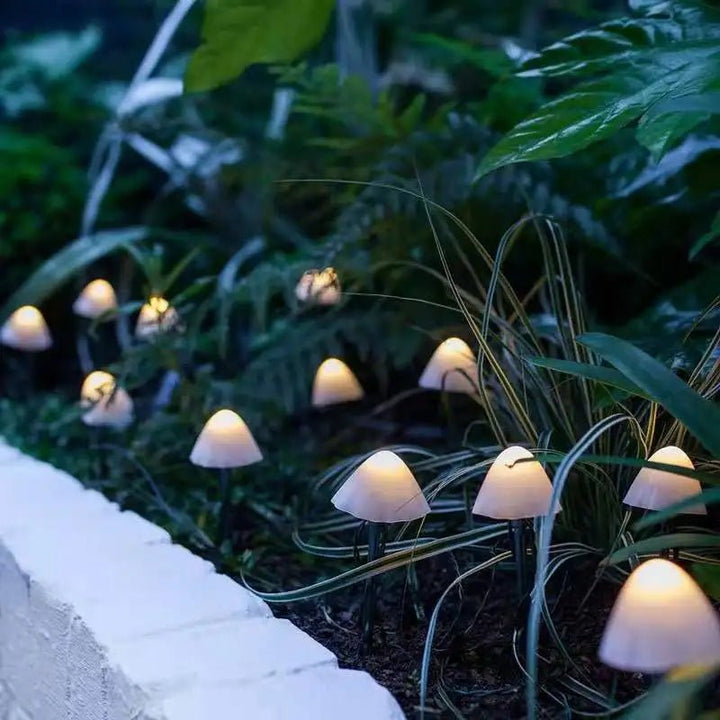 Lisslune | MUSHROOM GLOW – Solar LED Garden Lights for a Magical Outdoor Atmosphere
