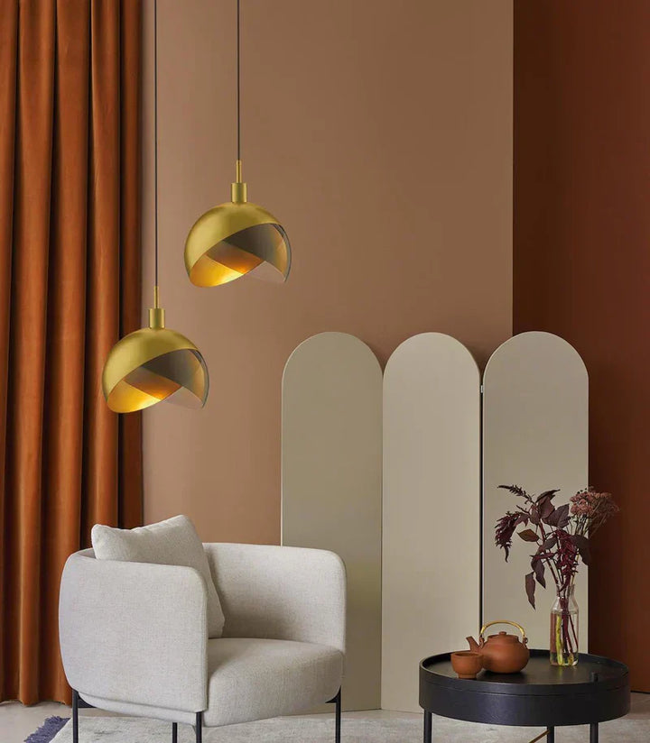 Lisslune | EternaLuxe - Sophisticated pendulum design with adjustable gold glass