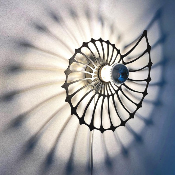 Lisslune | OceanShine - Wall lamp with shell motif and gentle lighting