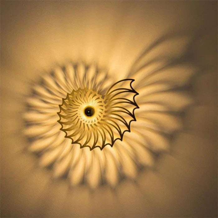 Lisslune | OceanShine - Wall lamp with shell motif and gentle lighting